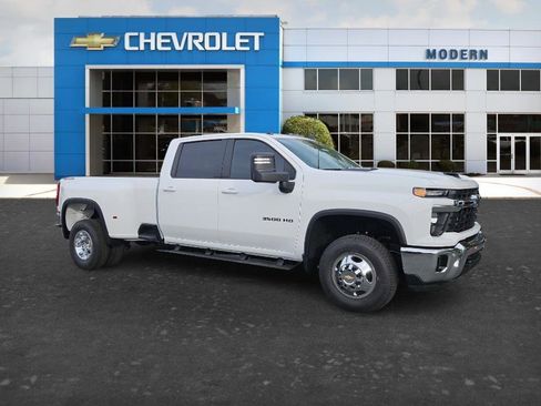 New 2026 Chevrolet Silverado 3500 LT w/ All Star Edition AWD/4WD image 7