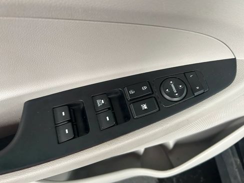 Used 2019 Hyundai Tucson SE AWD/4WD image 10