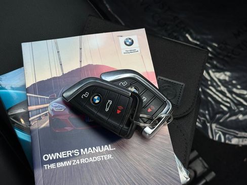 Used 2019 BMW Z4 sDrive30i w/ Driving Assistance Package RWD image 10