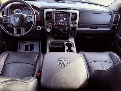 Used 2018 RAM 1500 Sport image 14