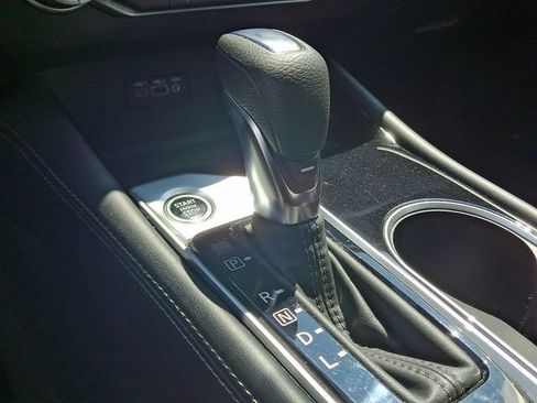 Used 2023 Nissan Altima 2.5 SV AWD/4WD image 15