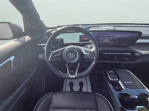 Used 2025 Buick Enclave Sport Touring w/ Power Package image 22