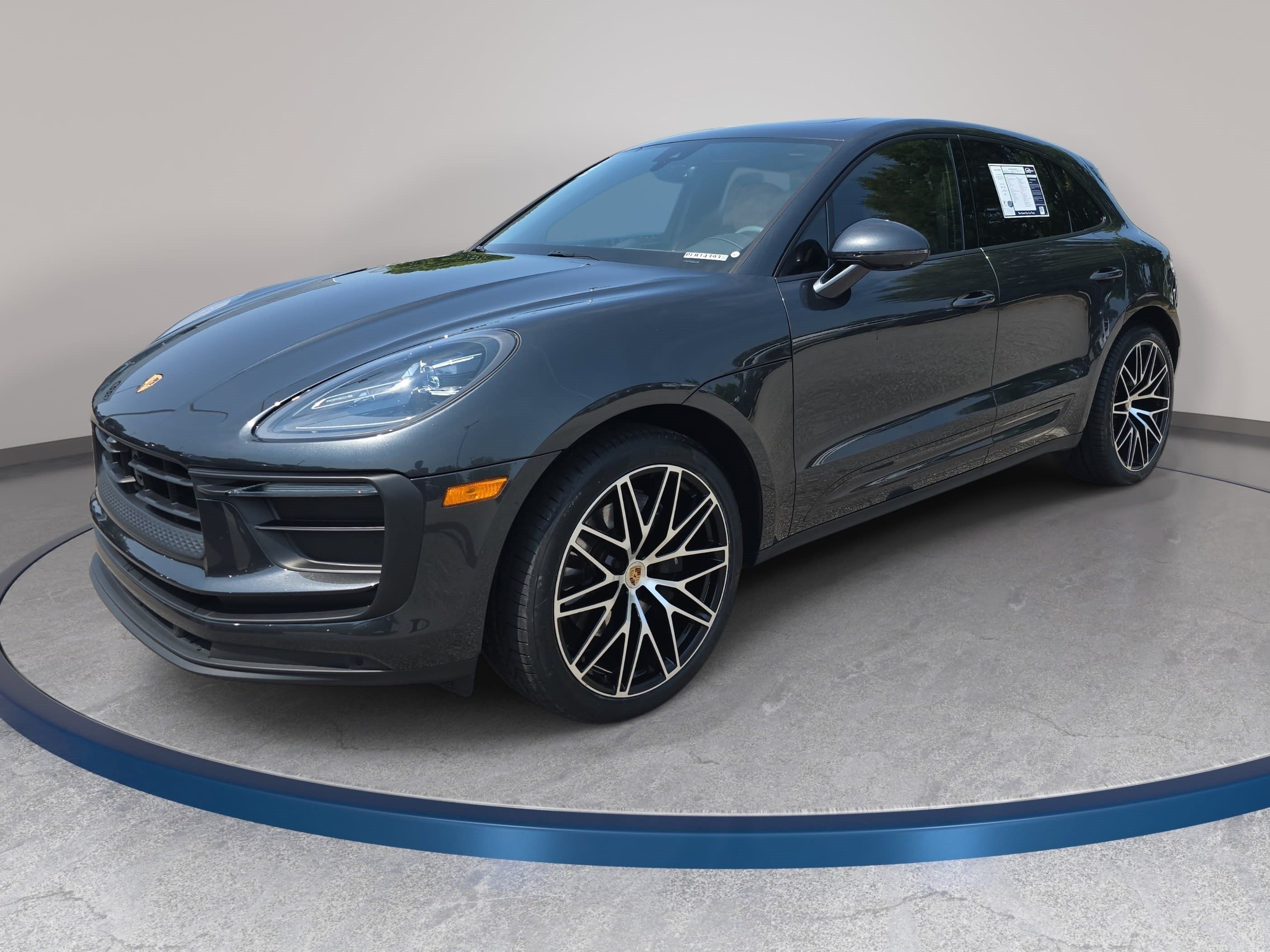 Used 2023 Porsche Macan Turbo AWD/4WD image 1