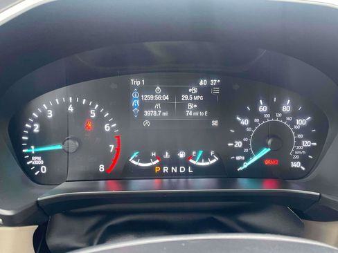 Used 2020 Ford Escape SE image 9