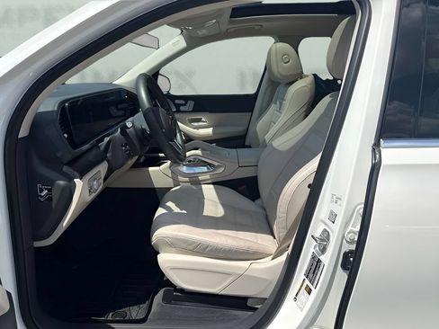 Used 2020 Mercedes-Benz GLS 450 4MATIC image 5