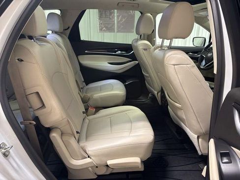 Used 2022 Buick Enclave Essence w/ Experience Buick Package image 26