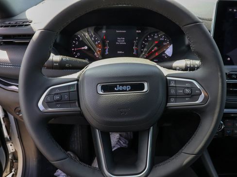 New 2026 Jeep Compass Limited AWD/4WD image 28