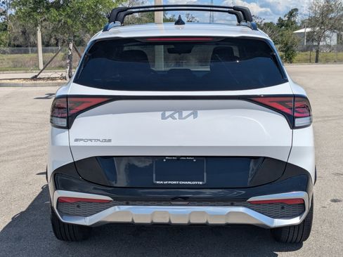 Certified 2023 Kia Sportage SX FWD image 6