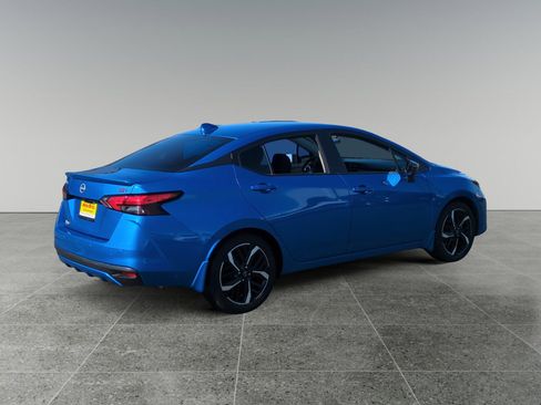 Used 2023 Nissan Versa SR w/ Trunk Package image 5