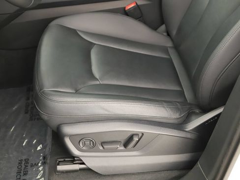 Certified 2022 Audi Q7 2.0T Premium Plus AWD/4WD image 23