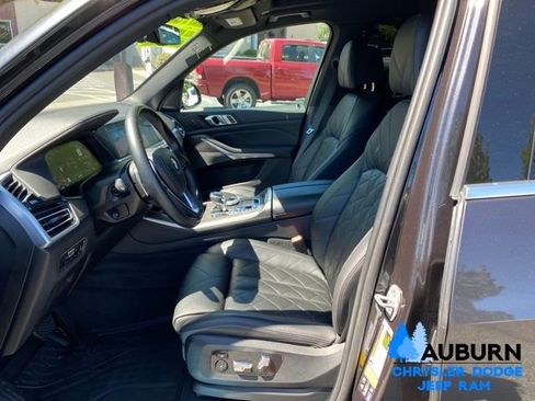 Used 2023 BMW X5 xDrive40i w/ Luxury Seating Package AWD/4WD image 35