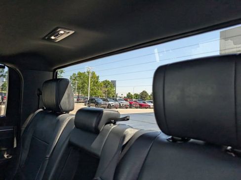 Used 2025 Toyota Tundra Platinum AWD/4WD image 28