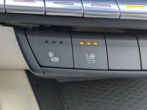 Certified 2023 Cadillac CT4 Premium Luxury image 21