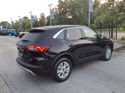 Certified 2024 Ford Escape Active w/ Tech Pack #1 AWD/4WD image 3