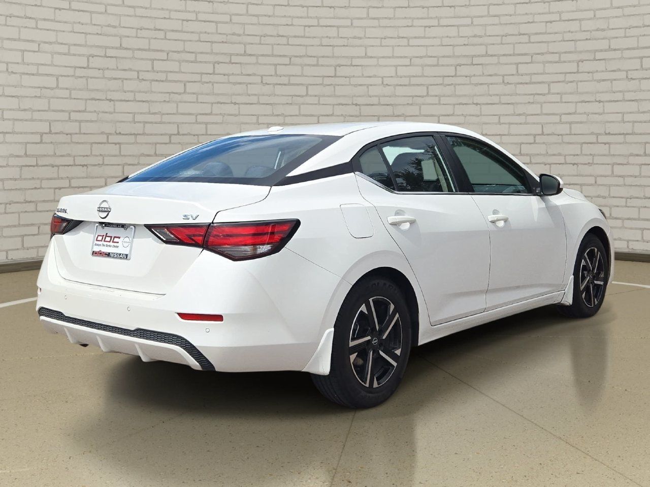 Used 2024 Nissan Sentra SV w/ All-Weather Package FWD image 5