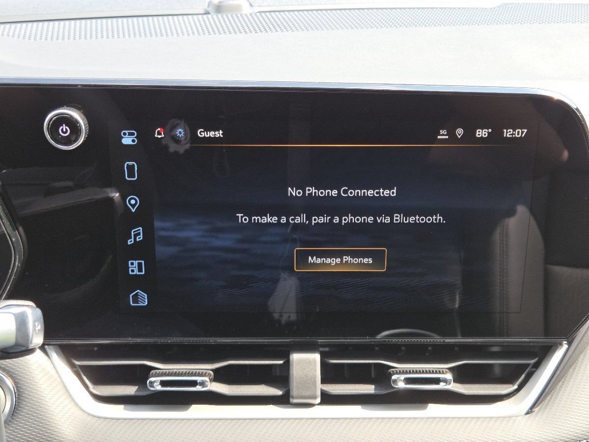 New 2027 Chevrolet Equinox LT w/ Convenience Package II FWD image 7