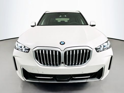 Used 2026 BMW X5 xDrive40i image 2
