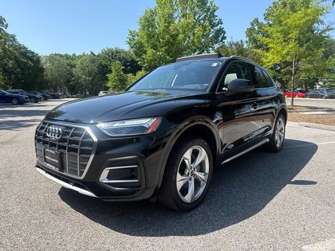 Used 2021 Audi Q5 2.0T Premium Plus w/ Premium Plus Package AWD/4WD image 6
