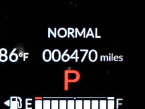 Used 2026 Honda HR-V EX-L image 16