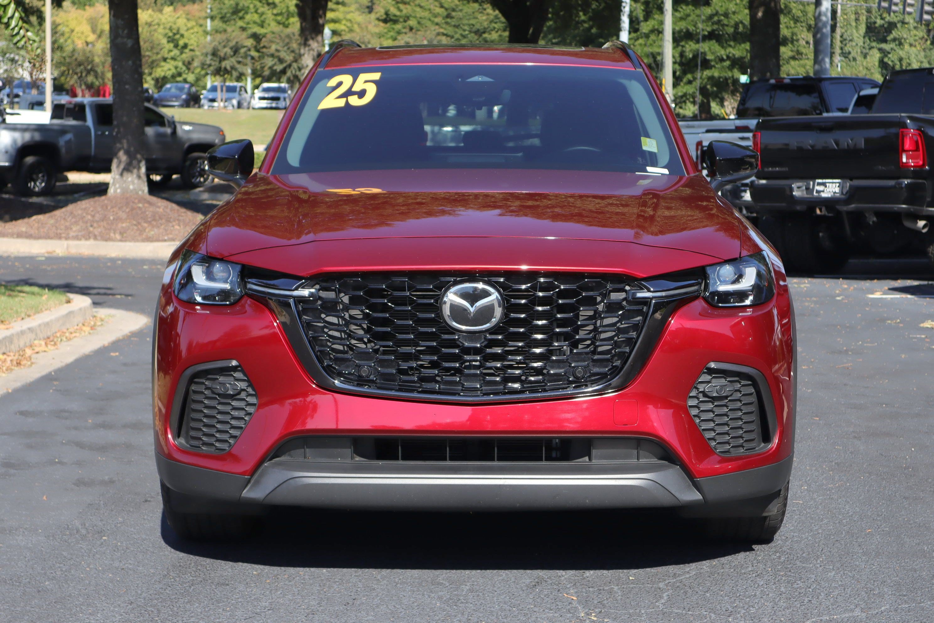 Certified 2025 MAZDA CX-70 3.3 Turbo w/ Preferred Package AWD/4WD image 35