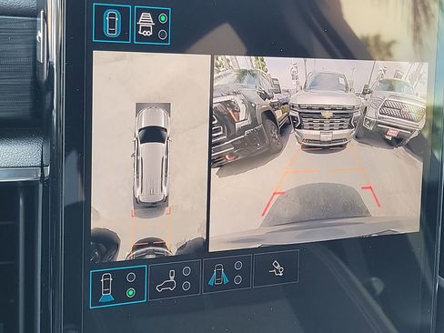 Used 2026 GMC Acadia Elevation FWD image 15
