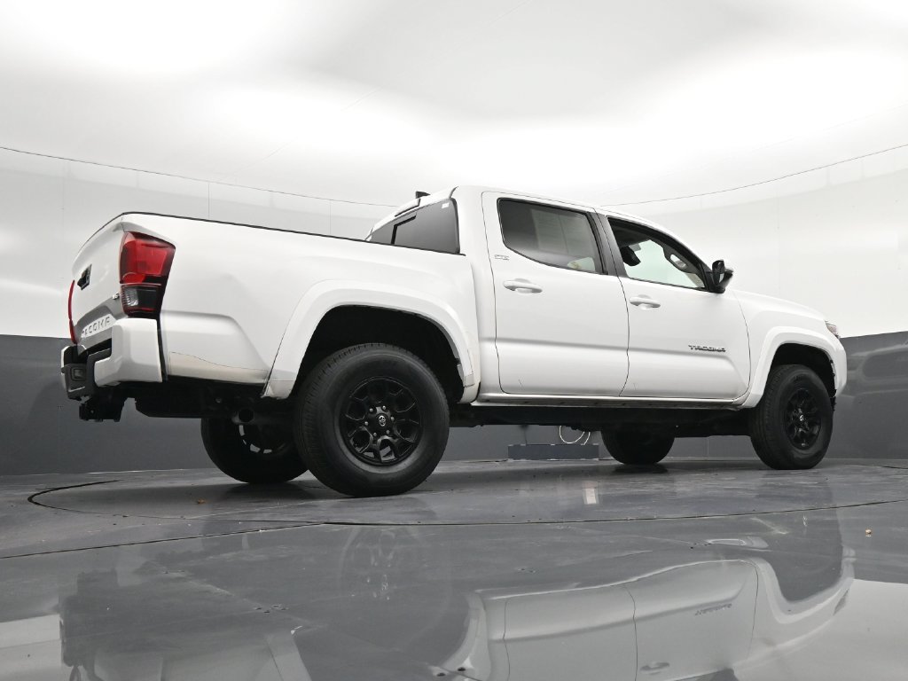 Used 2022 Toyota Tacoma SR5 w/ Technology Package RWD image 29