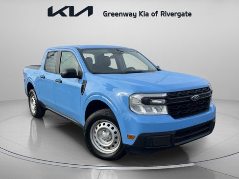 Used 2024 Ford Maverick XL image 1