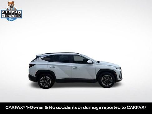 Used 2026 Hyundai Tucson SEL FWD image 2