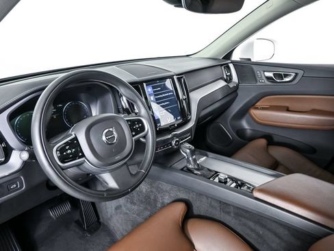Used 2019 Volvo XC60 T5 Inscription w/ Protection Package Premier FWD image 5