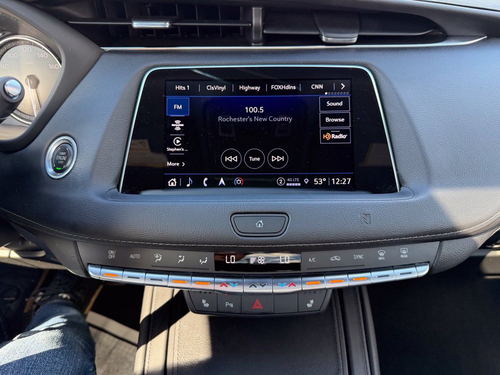 Used 2021 Cadillac XT4 Premium Luxury w/ Cold Weather Package AWD/4WD image 9