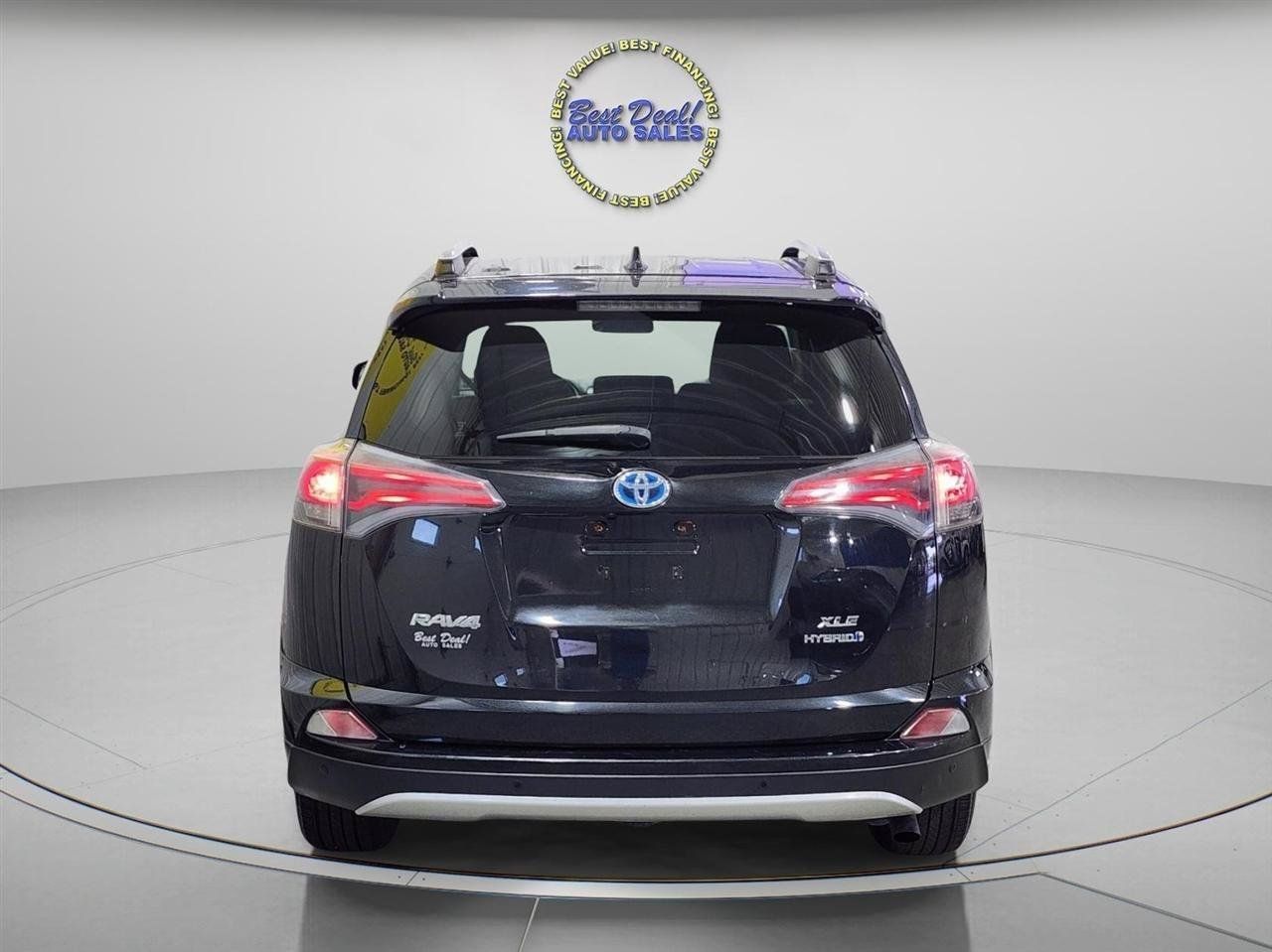 Used 2016 Toyota RAV4 XLE w/ Convenience Package AWD/4WD image 5