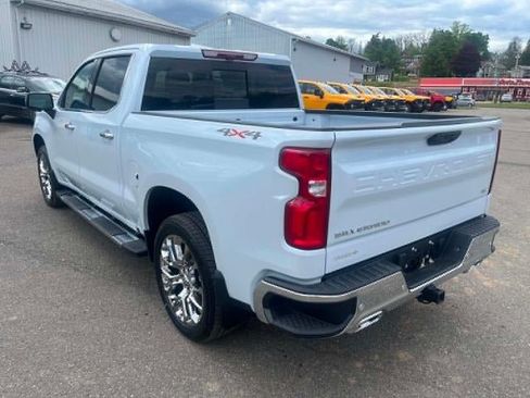 New 2026 Chevrolet Silverado 1500 LTZ w/ LTZ Premium Package AWD/4WD image 4