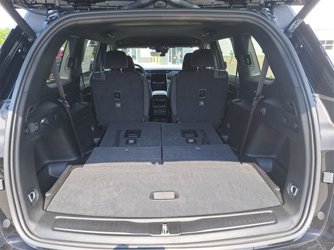 New 2025 Jeep Grand Cherokee L Laredo w/ Luxury Tech Group I image 14