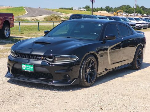 Used 2023 Dodge Charger Scat Pack w/ Plus Group image 4
