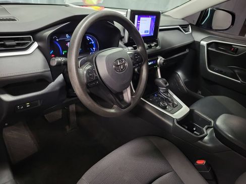 Used 2023 Toyota RAV4 LE AWD/4WD image 13
