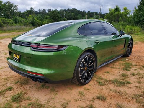 Used 2018 Porsche Panamera 4 AWD/4WD image 8