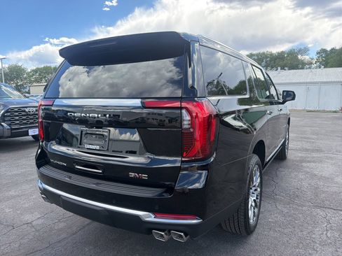 New 2026 GMC Yukon XL Denali w/ Sun & Power Step Package AWD/4WD image 7