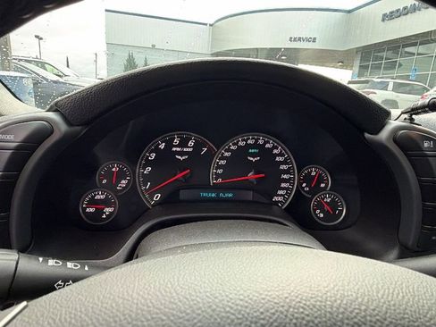 Used 2006 Chevrolet Corvette Base w/ Preferred Equipment Group image 26