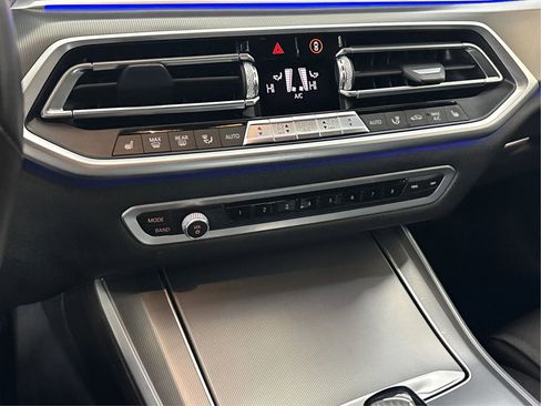 Used 2019 BMW X5 xDrive40i AWD/4WD image 39