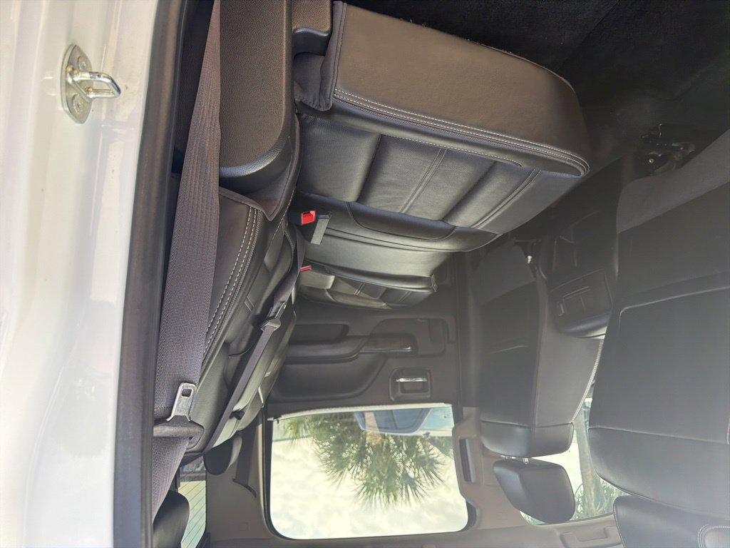 Used 2016 GMC Sierra 2500 Denali w/ Suspension Package, Off-Road AWD/4WD image 12