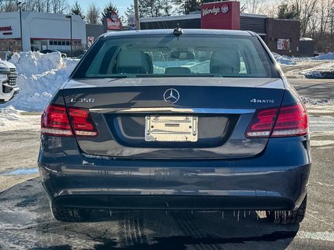 Used 2016 Mercedes-Benz E 350 4MATIC Sedan image 5