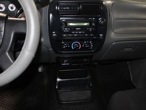 Used 2004 Ford Ranger 2WD SuperCab image 15