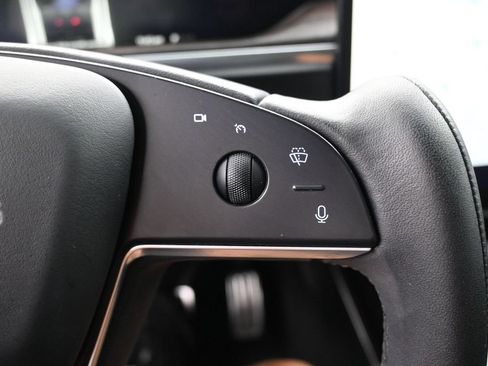 Used 2023 Tesla Model X AWD/4WD image 21