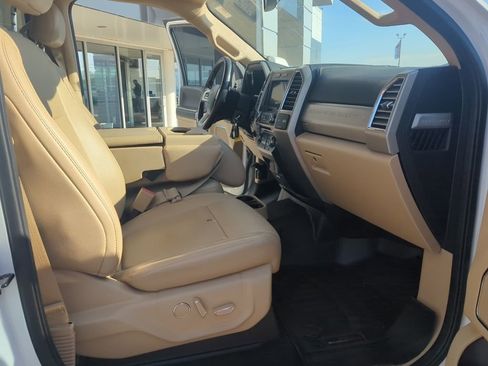 Used 2017 Ford F250 Lariat image 36