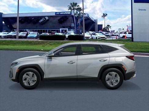 New 2026 Hyundai Tucson Blue SE AWD/4WD image 3