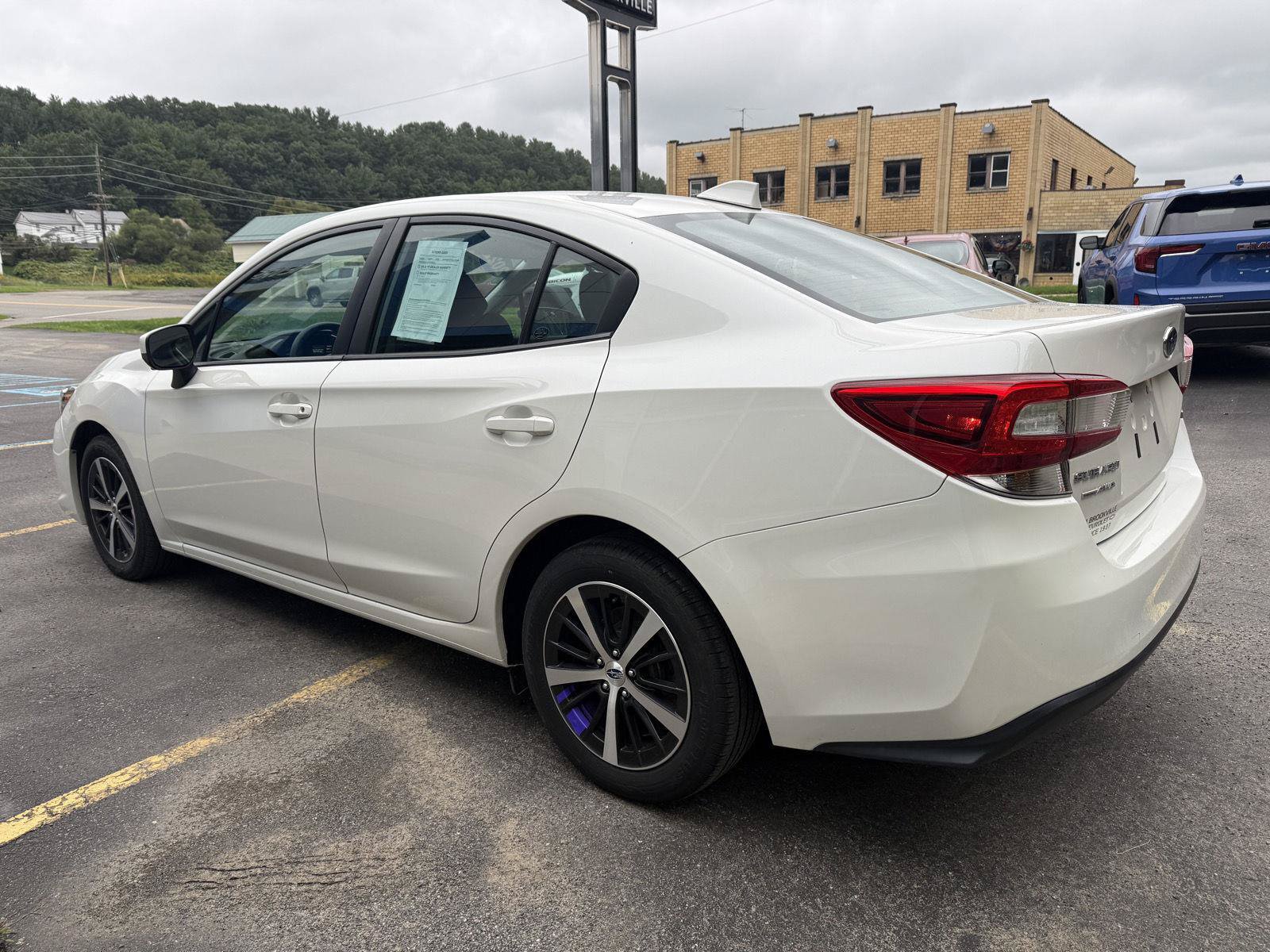 Used 2022 Subaru Impreza 2.0i Premium AWD/4WD image 4