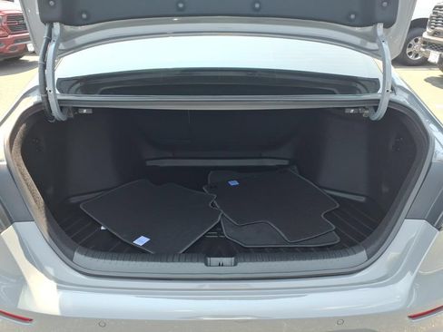 Used 2025 Honda Accord Touring image 19