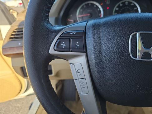 Used 2010 Honda Accord EX-L image 22