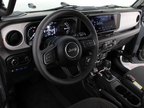 Used 2025 Jeep Wrangler Unlimited Sport S 4xe AWD/4WD image 8