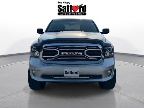 Used 2015 RAM 1500 Express AWD/4WD image 4